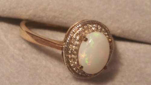 ***Reduced limited time***Pretty Opal and Diamond 9ct Gold Ring