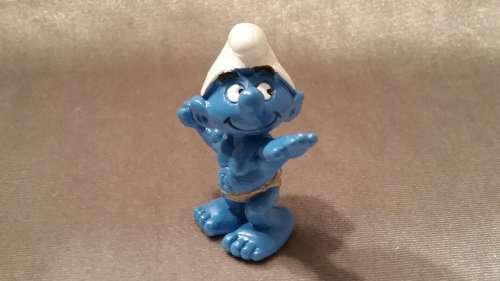 VERY RARE SMURF:  Flexing Bodybuilder Smurf - Schleich Peyo