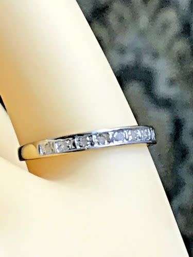 New Diamond 10k Yellow Gold Band ***Free shipping***