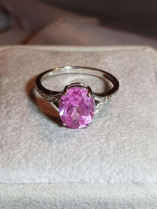 Pink Topaz 9ct White Gold Ring