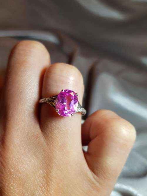 Pink Topaz 9ct White Gold Ring