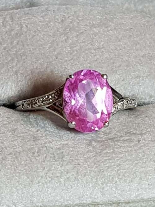 Pink Topaz 9ct White Gold Ring