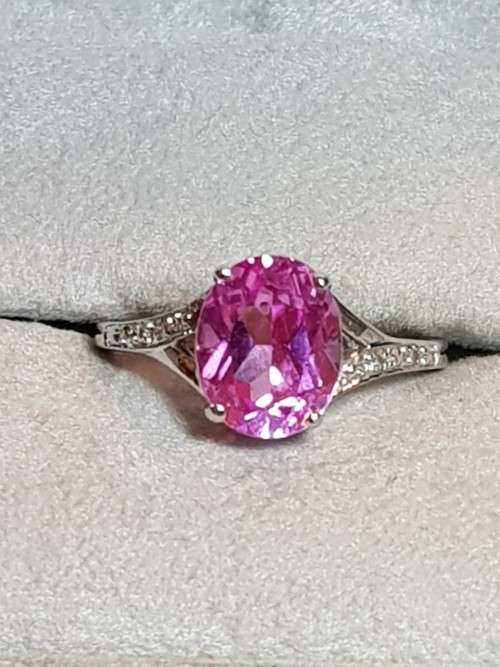 Pink Topaz 9ct White Gold Ring