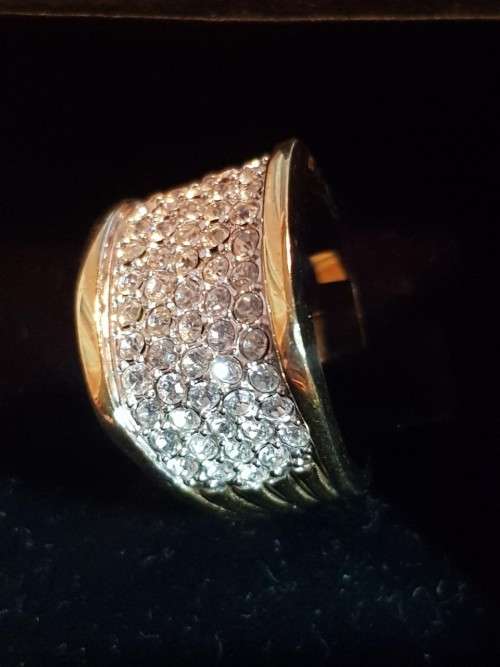 Gold (18ct EP) Ring with Crystals