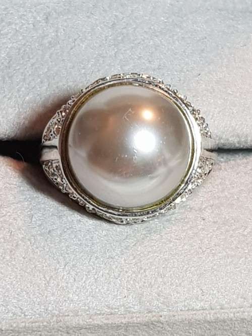 Costume Grey Pearl Silver Ring