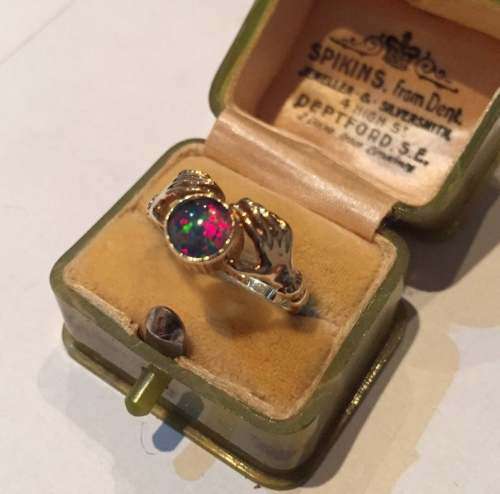 Vintage Opal Gold ring, 9 carat Gold