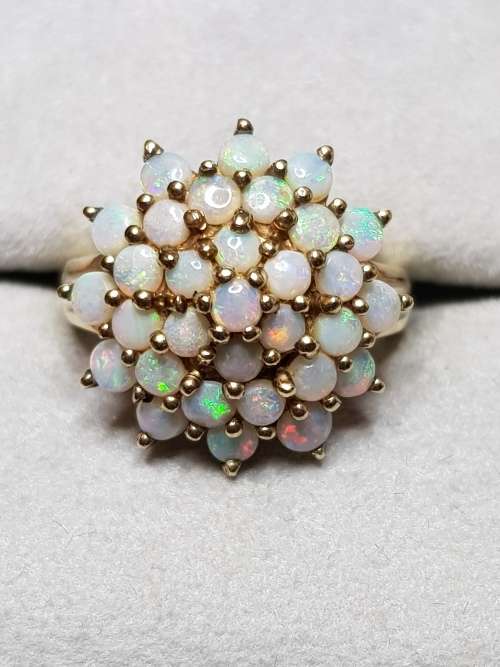9ct Gold Natural 31 Iridescent Opals Tiered Raised Cluster Ring