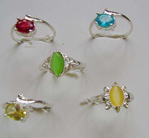 ***LOT of 5 **** 925 Sterling Silver Ladies Fashion rings(2)