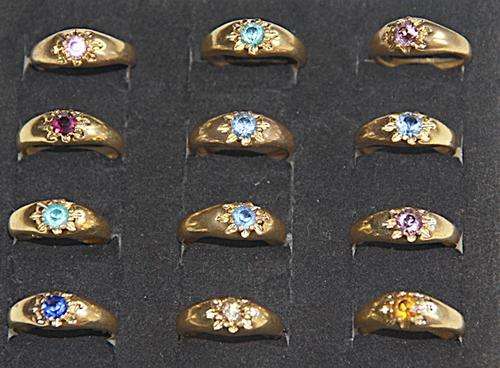 ***LOT of 12 **** Gold-tone Ladies Fashion rings