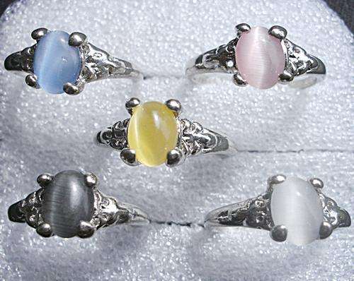 ***LOT of 10 **** Silver Plated Ladies Fashion rings - Perfect for the Little ladies!!
