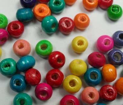 500pcs Multi-Coloured Round Wood Beads- 4 mm