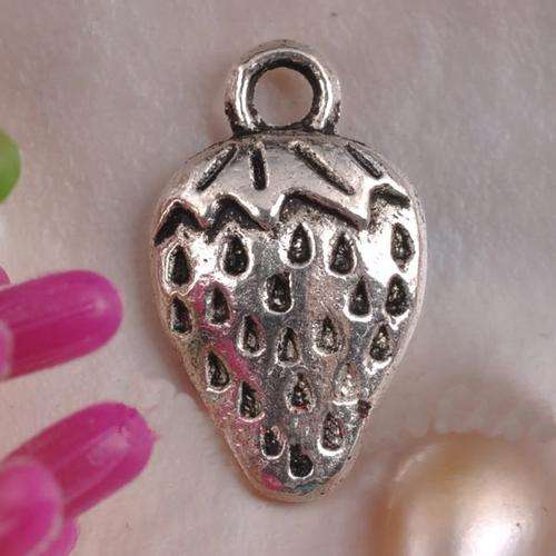 Tibet Silver - Strawberry - 17 x 10 mm
