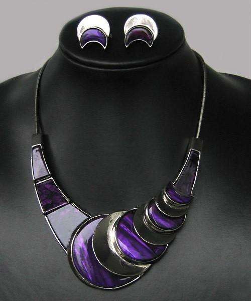 Stunning Silver Plated and Purple Glass Abstact Circles Necklace with Matching Clip-on Earrings
