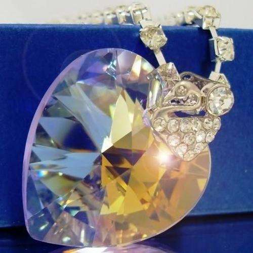 Magnificent Light Purple Crystal Heart Pendant (28mm) and Necklace - 18ct WGP