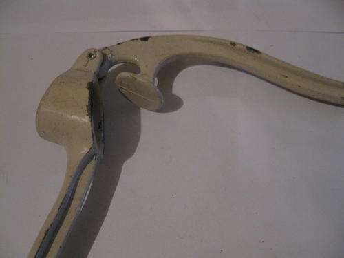 Garlic crusher (aluminium)