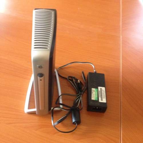 HP DESKTOP -THIN CLIENT (SMALLEST COMPUTER EVER )no reserve !