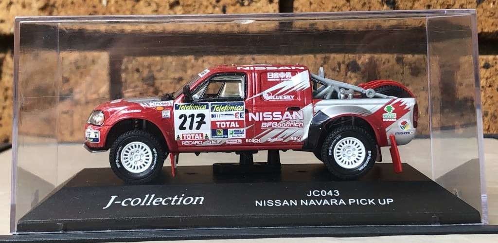 Nissan Navara Pick-up, 2003 Paris-Dakar (#217, Giniel de Villiers & Pascal Maimon)