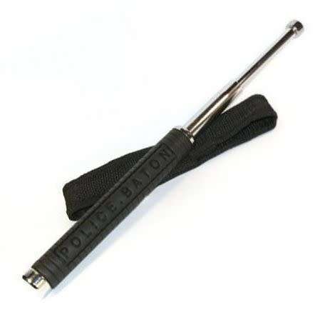 BLANK GUN SECURITY COMBO:Blow F92 Beretta Blank Gun with Blanks, Holster, Extendable Baton and Knuck