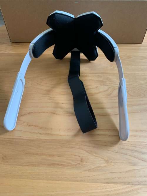 Meta Oculus Quest 2 256GB VR Headset & Controllers + additional aftermarket comfort headstrap