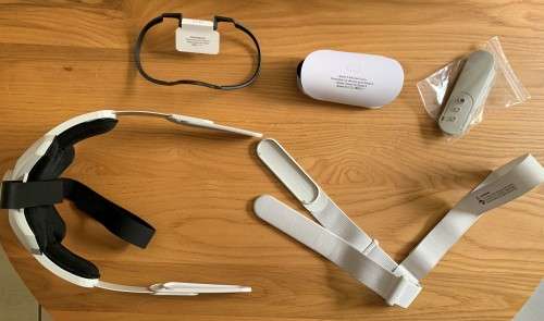 Meta Oculus Quest 2 256GB VR Headset & Controllers + additional aftermarket comfort headstrap