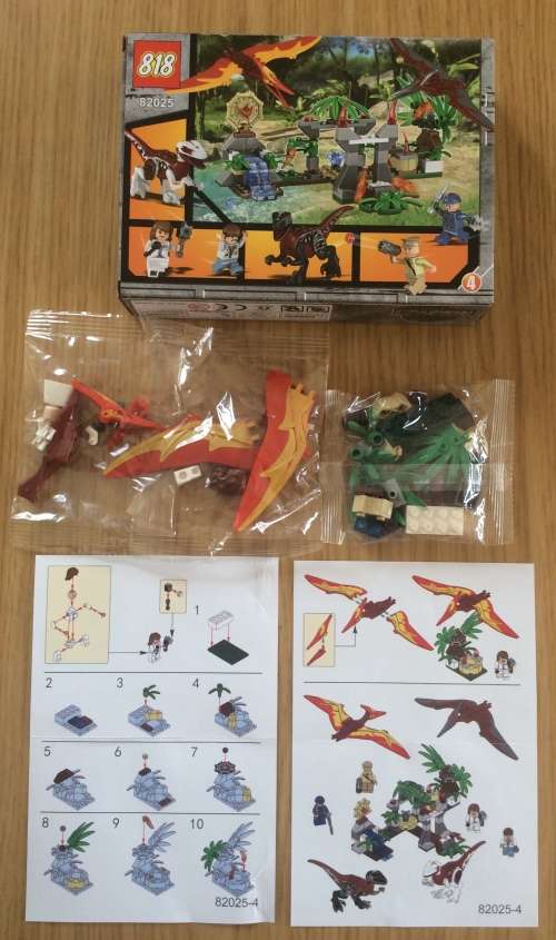 Building Blocks Set of 4 Combination / Dinosaur World : Total 206 Pieces (No's 82025 : 1, 2, 3 & 4)