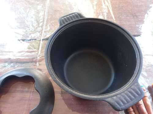 Cast Iron Fondue Set