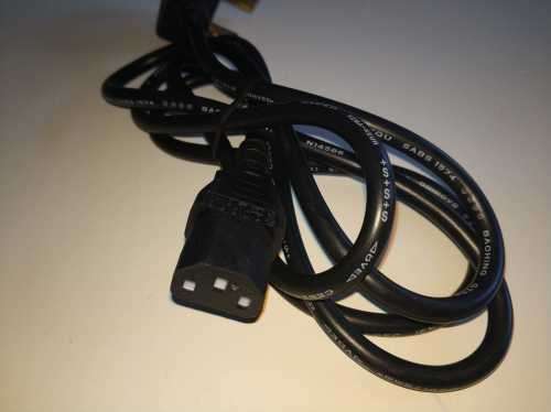 VGA display and IEC 3-pin power cable combo