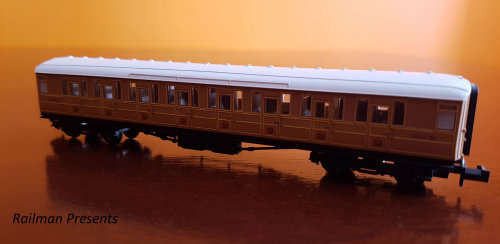 Mini Trix Flying Scotsman Set with 4 x Coaches (Mint Condition)