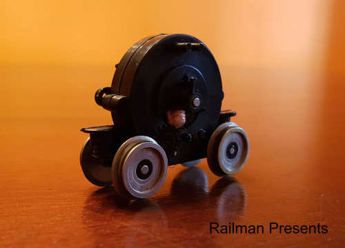 Lima Blue Train Scrap Yard