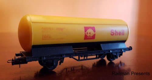 Lima Shell Tanker - HO Scale