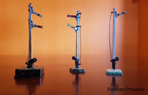 RAILROOM CLEAROUT - 3 x Manual Signals (Job Lot)