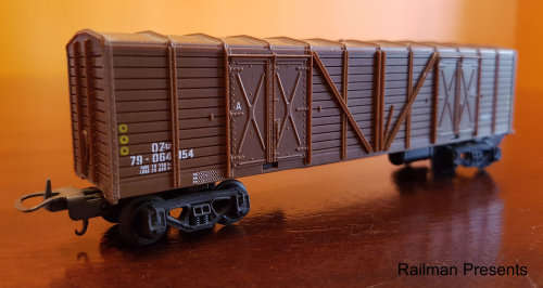 Lima SAR Brown Box Van - HO Scale
