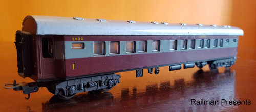 SAR CLEAROUT - Lima Trans Karoo Old Style 1st Class Coach (HO Scale)