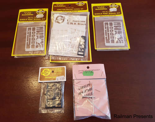 RAILROOM CLEAROUT - N Gauge Signal Post Kits (Job Lot)