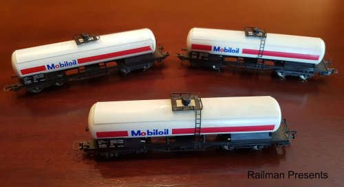 Lima Mobil Oil Tankers - HO Scale (Job Lot)