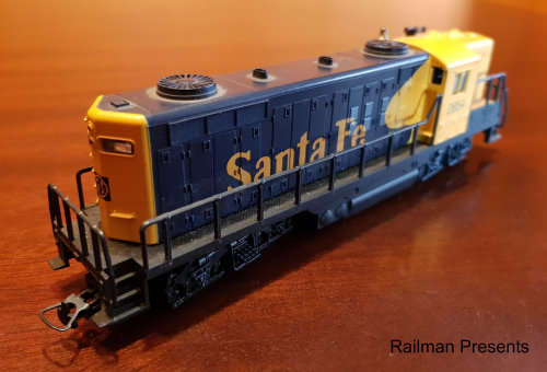 Mantua 'Santa Fe' Bo-Bo Diesel Loco - HO Scale