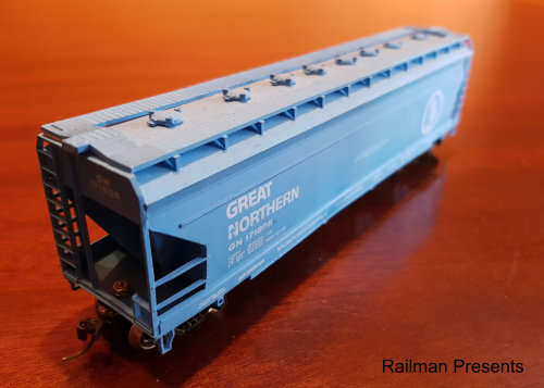 Bachmann 'Great Northern' Grain Truck - HO Scale