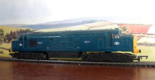 Hornby Class 37 Diesel R751