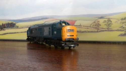 Hornby Class 37 Diesel R751