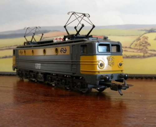 Lima Netherlands Electric Loco