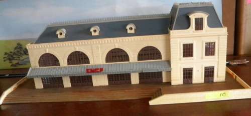 Mainline Station - No make