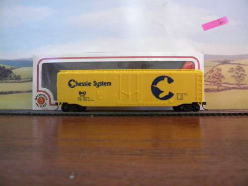 Bachmann - HO - 50ft Plug DOOR Box Van