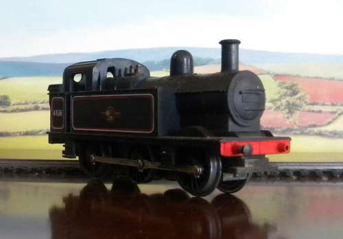 Tri-ang Pannier Tank Loco