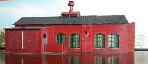 Quick Auction -  Lifelike Engine Shed