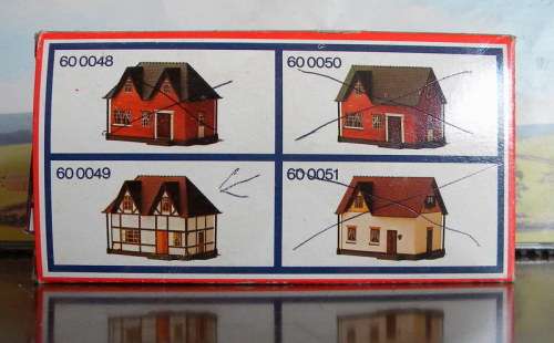 Quick Auction -  Collectable Lima Cottage Kit