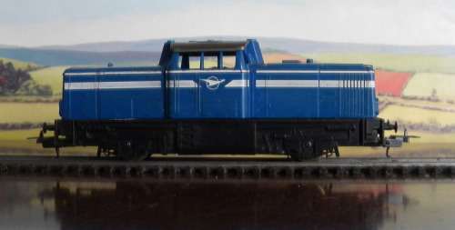 Railroom Clearout!!!!!.   Lima Blue Train  Switcher - For Spares or Repair