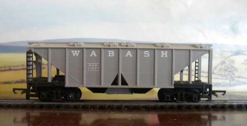 LAST AUCTION OF 2019!! - Triang Grain Truck