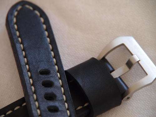 LEATHER WATCH  Strap (22/22), COOL CARBON BLACK, Handstitched!