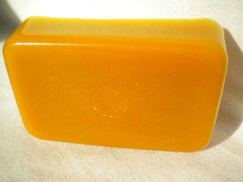 Beeswax block 300gram. 100% pure raw beeswax!