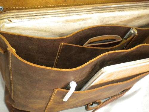 Briefcase, Laptop, Secure Magnetic Closure, Divider, ANTIQUE BROWN leather!!